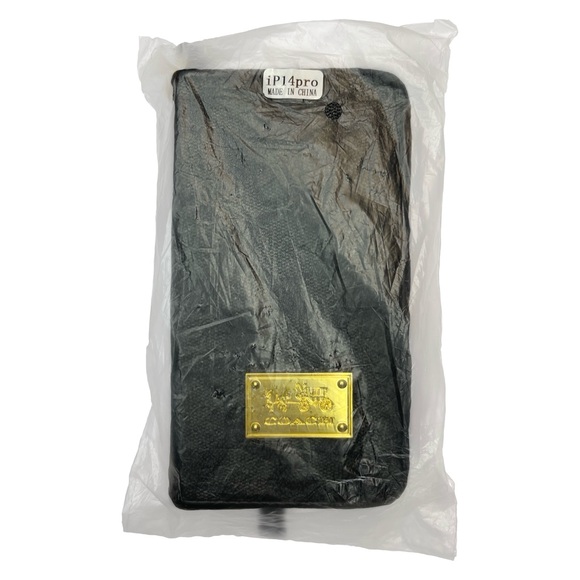 iPhone 14 Pro Black Coach Wallet Phone Case - Picture 4 of 4